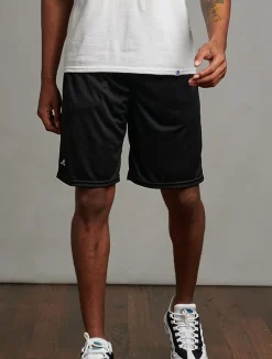 ts7x2m0 - ADULT ESSENTIAL POCKETED SHORT<Russell Athletic Hot